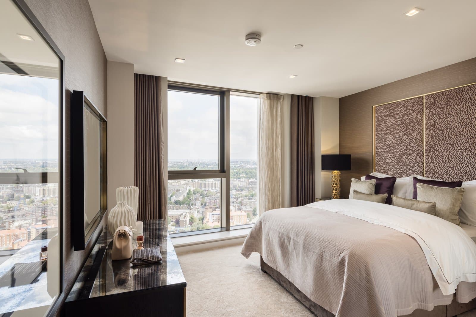 Westmark Tower, Paddington