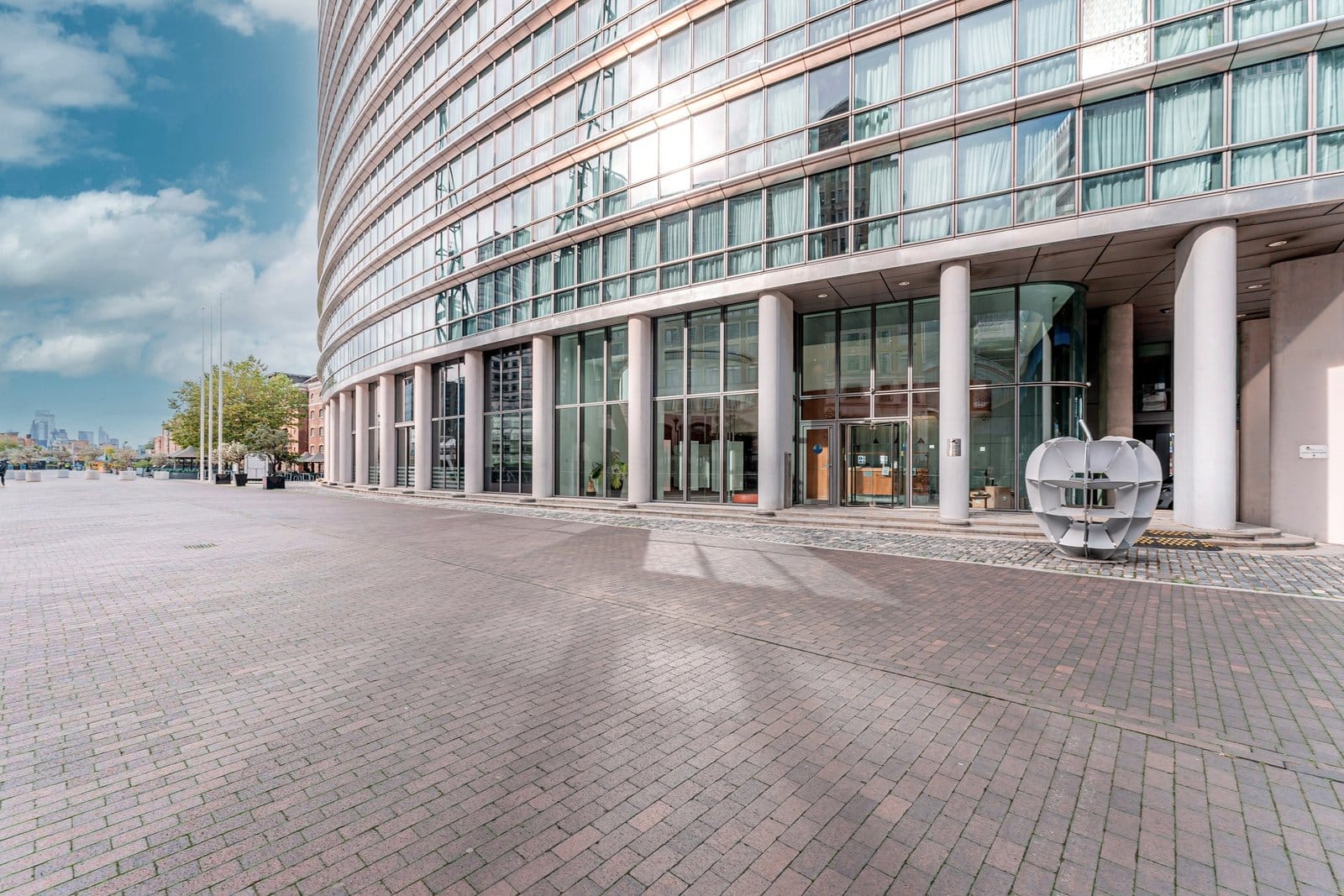 No. 1 West India Quay, Canary Wharf