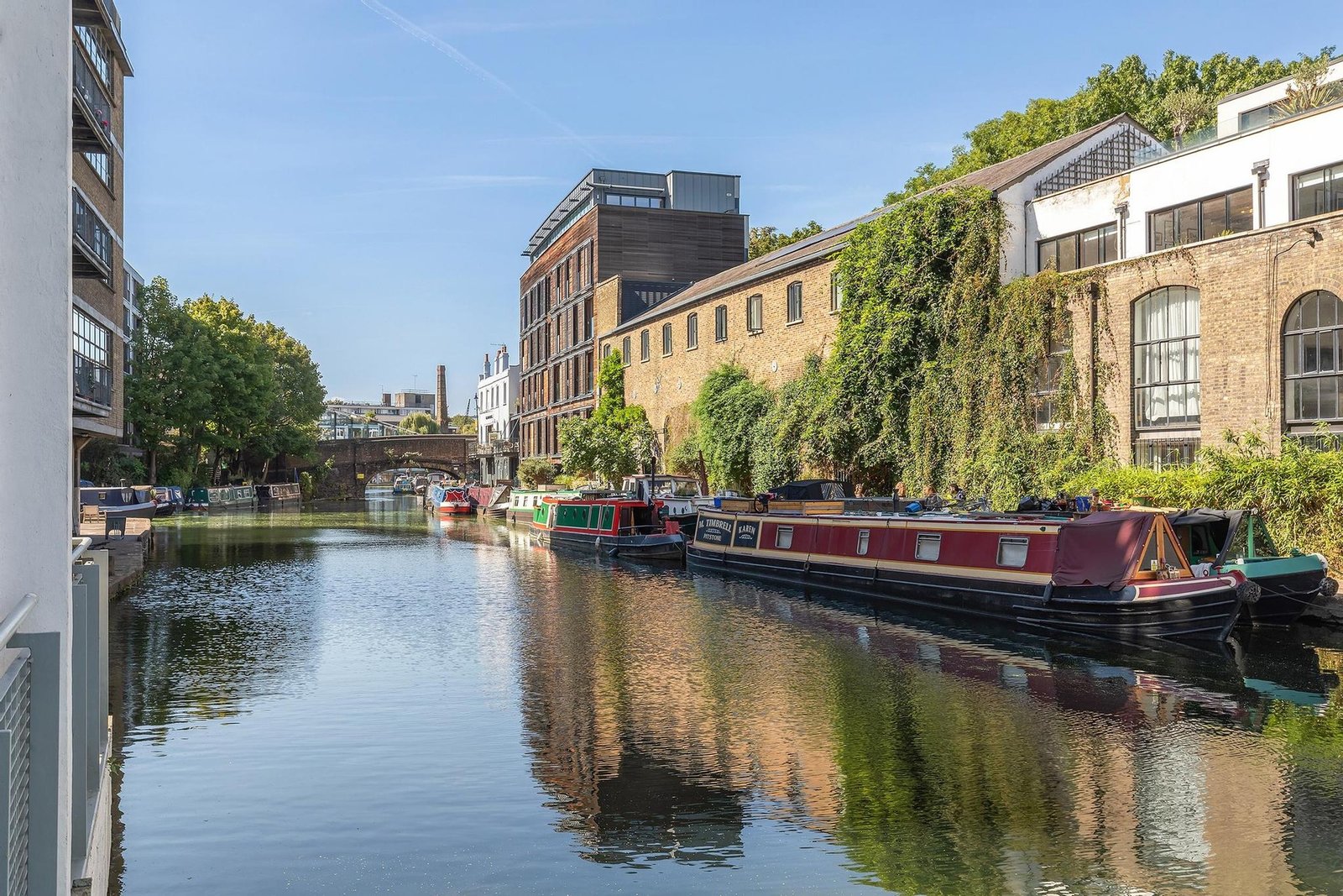 Canal Building, Angel