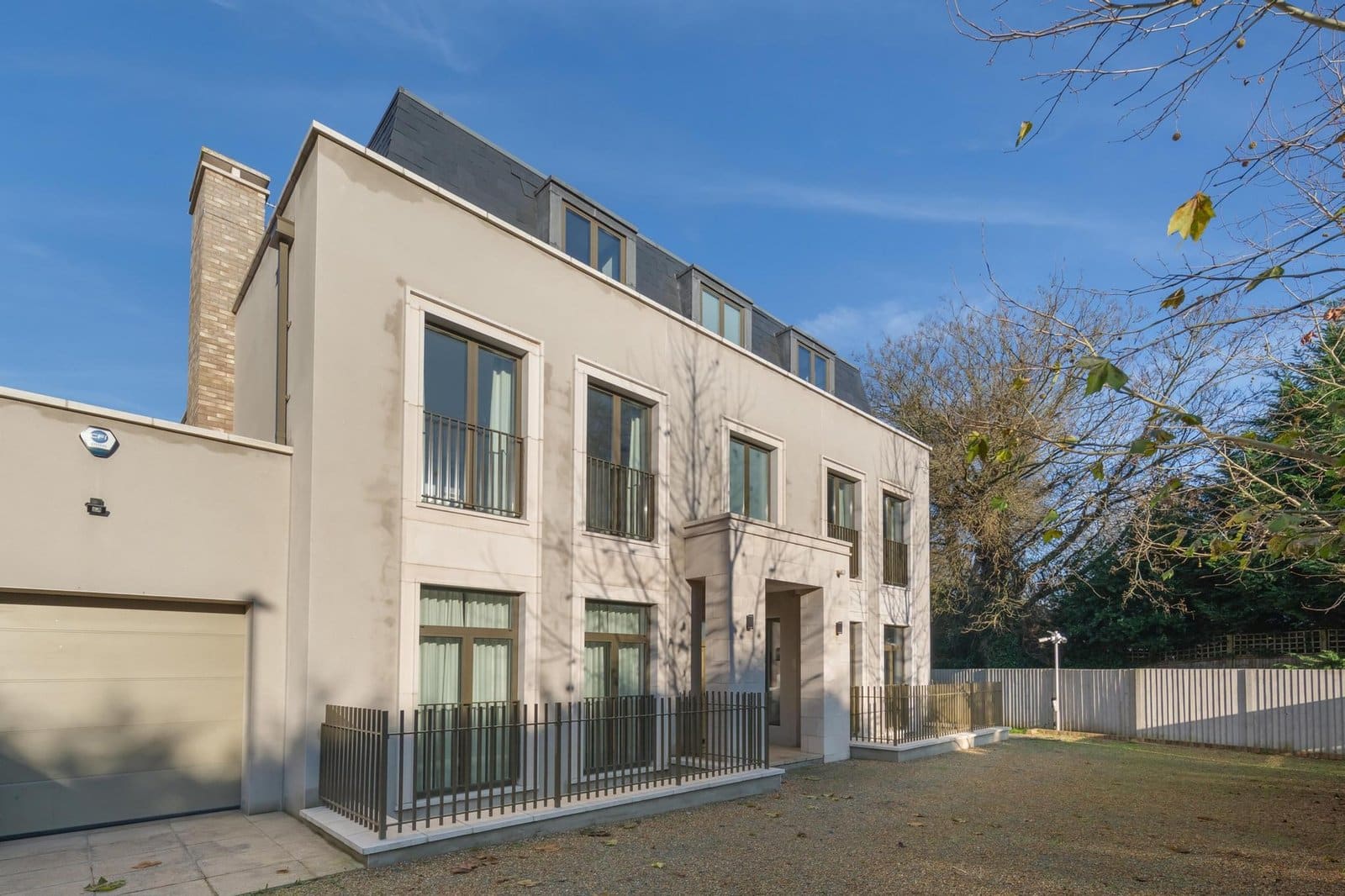 Somerset Road, Wimbledon