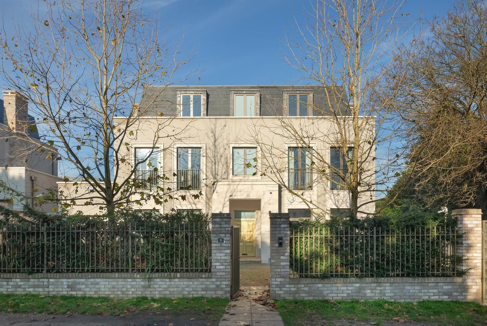 Somerset Road, Wimbledon